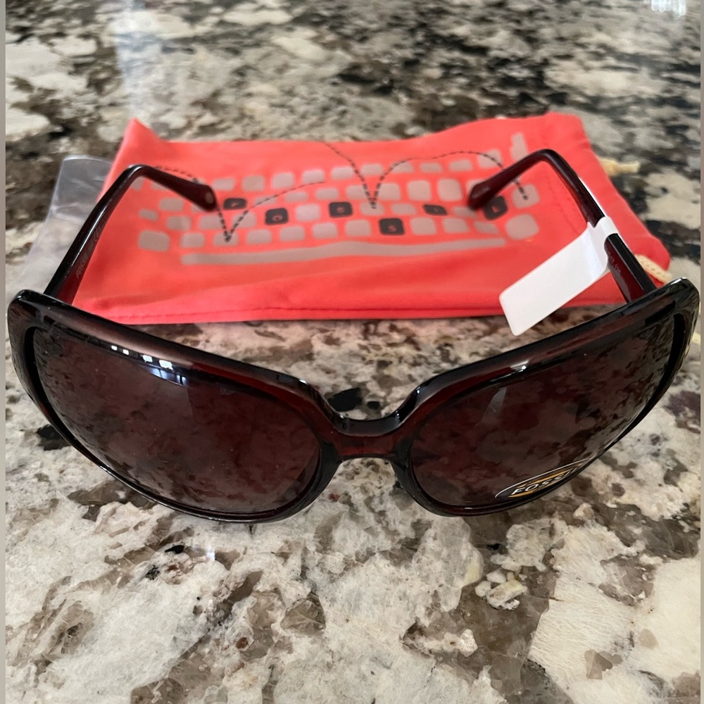 New with Tags Fossil Sunglasses